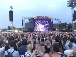 Sono disponibili da ora per gli utenti dell'app intesa sanpaolo reward i biglietti per la seconda giornata di firenze rocks! Firenze Rocks Spostato 2022 Ospiti Green Day E Rhcp Musica Ansa
