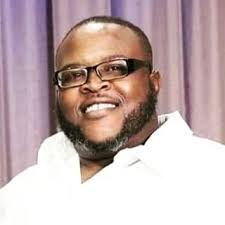 Derek Ridgeway's Instagram, Twitter & Facebook