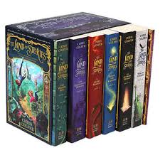 The Land Of Stories 6 Book Box Set By Chris Colfer In 2020 The Land Of Stories Land Of Stories Books Chris Colfer Books