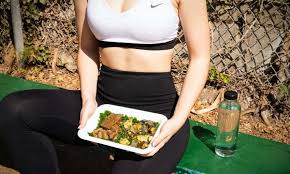 Quali nutrienti deve comprendere la colazione prima della maratona? Mangiare Prima Di Correre Gli Alimenti Alleati Del Runner Lbm Sport Roma