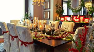 Achieving an effective dining room design can be a little tricky. 15 Magical Christmas Dining Room Decoration Ideas You Can Use