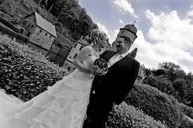 Consulta 534 fotos y videos de schloss mespelbrunn tomados por miembros de tripadvisor. Hochzeit Im Spessart Und Shooting An Der Marchenhaften Kulisse Schloss Mespelbrunn Hochzeitsfotografie Marco Sussek
