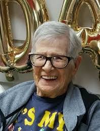 Deborah Mertz's Instagram, Twitter & Facebook