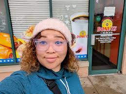 Trying Texas donuts for the first time