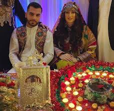 Afghan Afghani Afghanistan Dress Jewelry Wedding Hennanight In 2020 Afghan Wedding Afghan Clothes Afghan Dresses