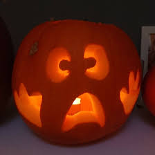 Wie Wir Halloween Feiern Und Wie Aus Einer Laune Heraus Eine Schone Tradition Entstand Halloween Kurbis Schnitzen