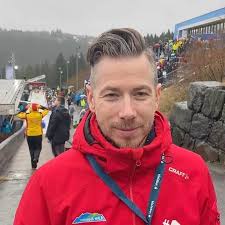 Diese Nachricht erreichte uns vom Rande des Rodelweltcups in Oberhof! Wir  freuen uns über die tollen Erfolge die Sebastian Lenk mit unserem SIS  erzielen konnte. , Wenn Sie auch von der neusten ...