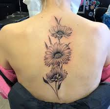 It could simply mean they like the flower or it's the favorite flower of a loved one. Best 100 Daisy Tattoo Designs In 2021 Tattoo Stylist