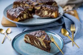 For variety, i sometimes substitute fresh pear or apple slices instead. Mega Saftiger Zebrakuchen Einfacher Marmorkuchen Aus Der Springform Einfach Malene