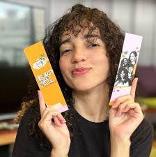 Carol Sena's Instagram, Twitter & Facebook