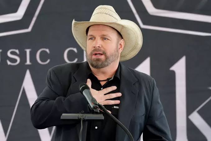 Why Garth Brooks Wrote One of His Biggest Hits With His Ex-Wife