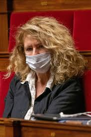 Jun 05, 2021 · en octobre 2020, martine wonner avait aussi affirmé lors d'une intervention à l'assemblée que les masques ne «serv(a)ient à rien». Martine Wonner Des Fiestas A L Assemblee