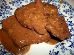 This slow cooker steak recipe takes about ten minutes of prep time and four hours of cooking time. Melt In Your Mouth Crock Pot Cube Steak