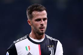 Join the discussion or compare with others! Fc Barcelona Miralem Pjanic Barca Verbleib Ruckt Naher Spur Zu Juve Immer Kalter
