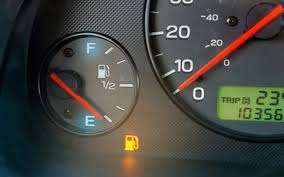 Maybe you would like to learn more about one of these? Kenapa Bacaan Tolok Minyak Fuel Gauge Kereta Sebenarnya Mengarut Iluminasi