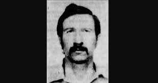 Derrick Stringer's Instagram, Twitter & Facebook