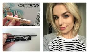 Hasilnya diwajahku itu semi matte gitu, gak lengket glowy dan gak matte banget. Make Up Catrice Test Saubhaya Makeup