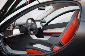 A decade ago, a small electric vehicle startup died.but now it's back from the dead — and so is the government program that helped kill it. Aptera Unveils Three Wheeled Solar Electric Car That Requires No Charging