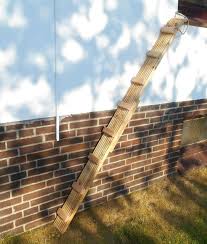 Pin Von Sunshine Auf Katzen In 2021 Katzen Treppe Katzentreppe Katzenleiter