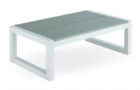 Water & sand coffee table take an old coffee table, give it a coat of paint if needed and drop a couple of plastic bins into it and you have a great idea for a play table. Coffee Table