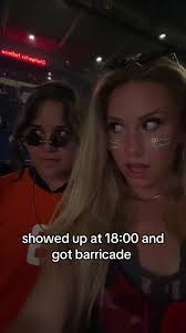 How to Get to The Barricade at Tate Mcrae