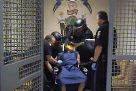 Kalian bisa membaca ratusan judul komik korea manhwa) yang kami update setiap hari secara gratis, dibalut dengan tampilan modern yang nyaman dan responsif , website ini adalah tempat terbaik untuk kalian yang ingin baca manhwa18 (komik korea dewasa). Use Of Force Against Inmates With Mental Disabilities In Us Jails And Prisons Hrw