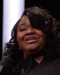 Diana Tyree's Instagram, Twitter & Facebook