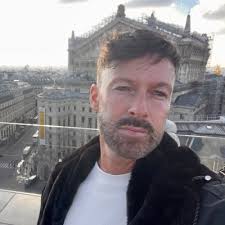 Damian (@DamianJackson__)