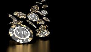 Vip Golden Casino Chips In 2020 Casino Chips Casino Chip Art