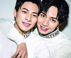 紫耀 おしゃれまとめの人気アイデア pinterest isaka chieko 男の子のポーズ 紫 髪型 メンズ