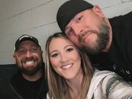 Beverley Sammons and Michael Huskey's Wedding Website