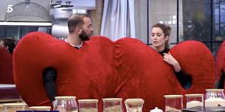 Candela afirma que la relación entre antonio tejado y maría jesús es una farsa | sport. Candela Celosa De La Relacion De Antonio Tejado Con Sofia Suescun En Gh Duo Deja De Hablar Con Ella Bekia Actualidad