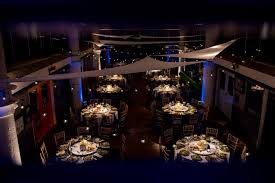 Intimate Alexandria Torpedo Factory Wedding Factory Wedding Virginia Wedding Venues Evening Wedding Receptions