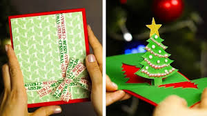 (si vous la coupez en deux, ce sera plus facile car les miennes faisaient environ la taille de 2 feuilles !) une fois le surplus découpé, je l'ai collé sur une autre feuille. 14 Idees De Noel Amusantes Que Tout Le Monde Va Adorer Youtube