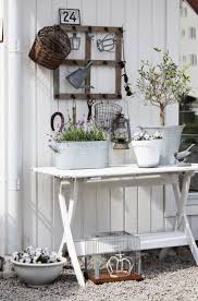 40 Gorgeous Shabby Chic Garden Decor Ideas Vintage Garden Decor Shabby Chic Garden Front Yard Design