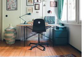 Ob du dein home office einrichten oder ein ganzes büro planen willst: Ein Knaller Schreibtisch Fur Einen Schuljungen Waldfrieden Studios