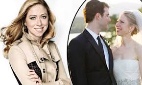 Dogs trixie and ellie wear are dressed in costumes suited for the occasion hours before the wedding of chelsea clinton and marc mezvinsky. Chelsea Clinton And Husband Marc Mezvinsky Break Silence On Their Marriage Those Break Up Rumours And Children Daily Mail Online