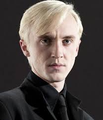 Harry potter more harry potter drawings harry potter anime harry potter hermione harry potter characters luna lovegood scorpius rose emma watson beautiful draco and hermione. Harry Potter Characters As Minimalist Drawings Draco Malfoy Harry Potter Witch Harry Potter Wiki