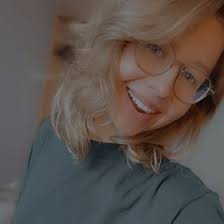 Emilia Hall (emmiehall) — profil