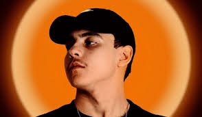 PREMIERE: Alex Dolby