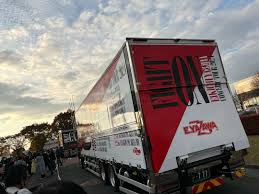 矢沢永吉 ツアートラック 矢沢永吉さん全国ツアー2023 「Welcome to RocknRoll