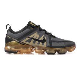 Vapormax air technology provides superior lightweight cushioning. Nike Air Vapormax Gold And Black Cheap Online