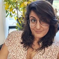 MD Moti Dahan show room