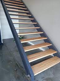 Descubre en el siguiente artículo qué tipos de modelos de escaleras existen, y aprende cómo hacer una escalera de madera sencilla y económica tu mismo. Como Hacer Una Escalera De Madera Ideas Mercado Libre Argentina