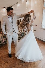 Unsere bräute schätzen unsere vielfältige auswahl, die hochwertigen qualitäten und unseren herzlichen und kompetenten service. Iay Olvis Brautkleider Cinderella Brautkleid Amerikanische Hochzeit Kleid Hochzeit