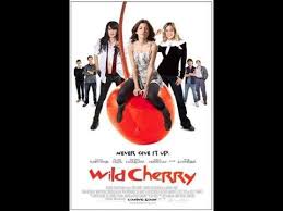 Zaczęła grywać w szkolnych przedstawieniach. Wild Cherry 2009 Trailer Rumer Willis Tania Raymonde Kristin Cavallari Youtube