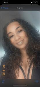 Alesia Gordon's Instagram, Twitter & Facebook