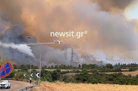 Φωτιά σε λεωφορείο σε δρομολόγιο οασθ στη θεσσαλονίκη. Ldztdyngwwcomm