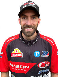 Taylor Knapp's Instagram, Twitter & Facebook