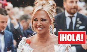 Maybe you would like to learn more about one of these? Exclusiva En Hola Las Fotos Del Vestido De Novia De Belen Esteban